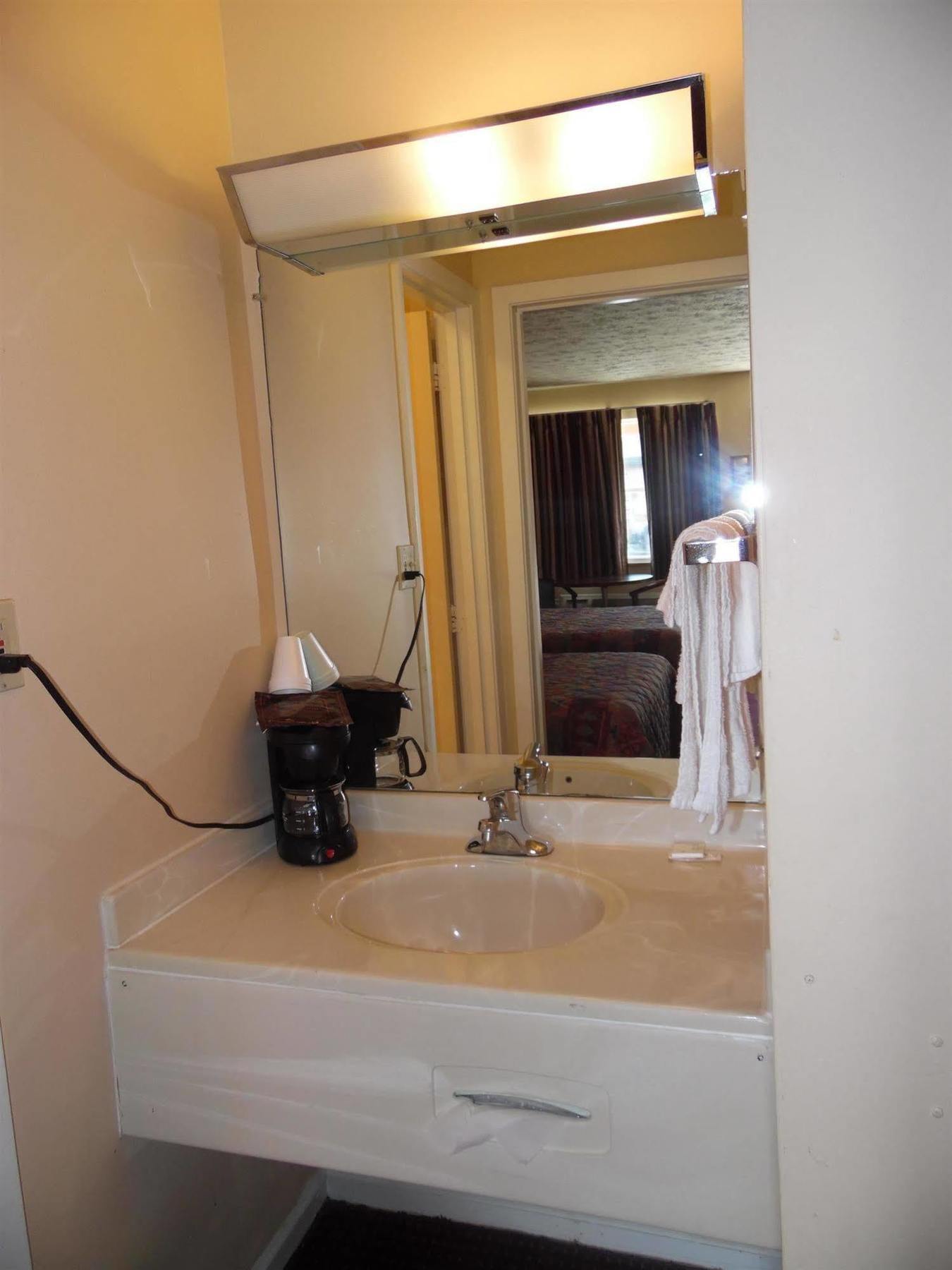 Red Roof Inn Georgetown, Ky ภายนอก รูปภาพ