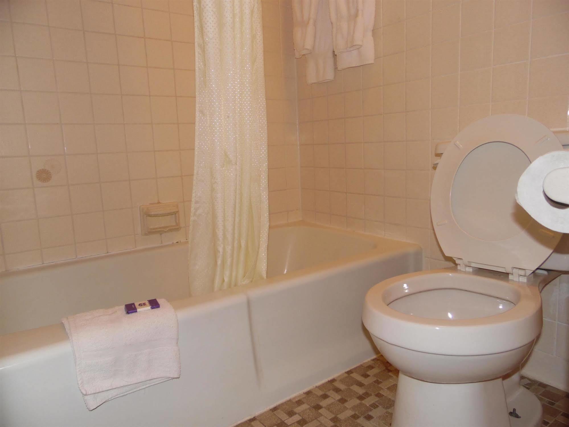 Red Roof Inn Georgetown, Ky ภายนอก รูปภาพ